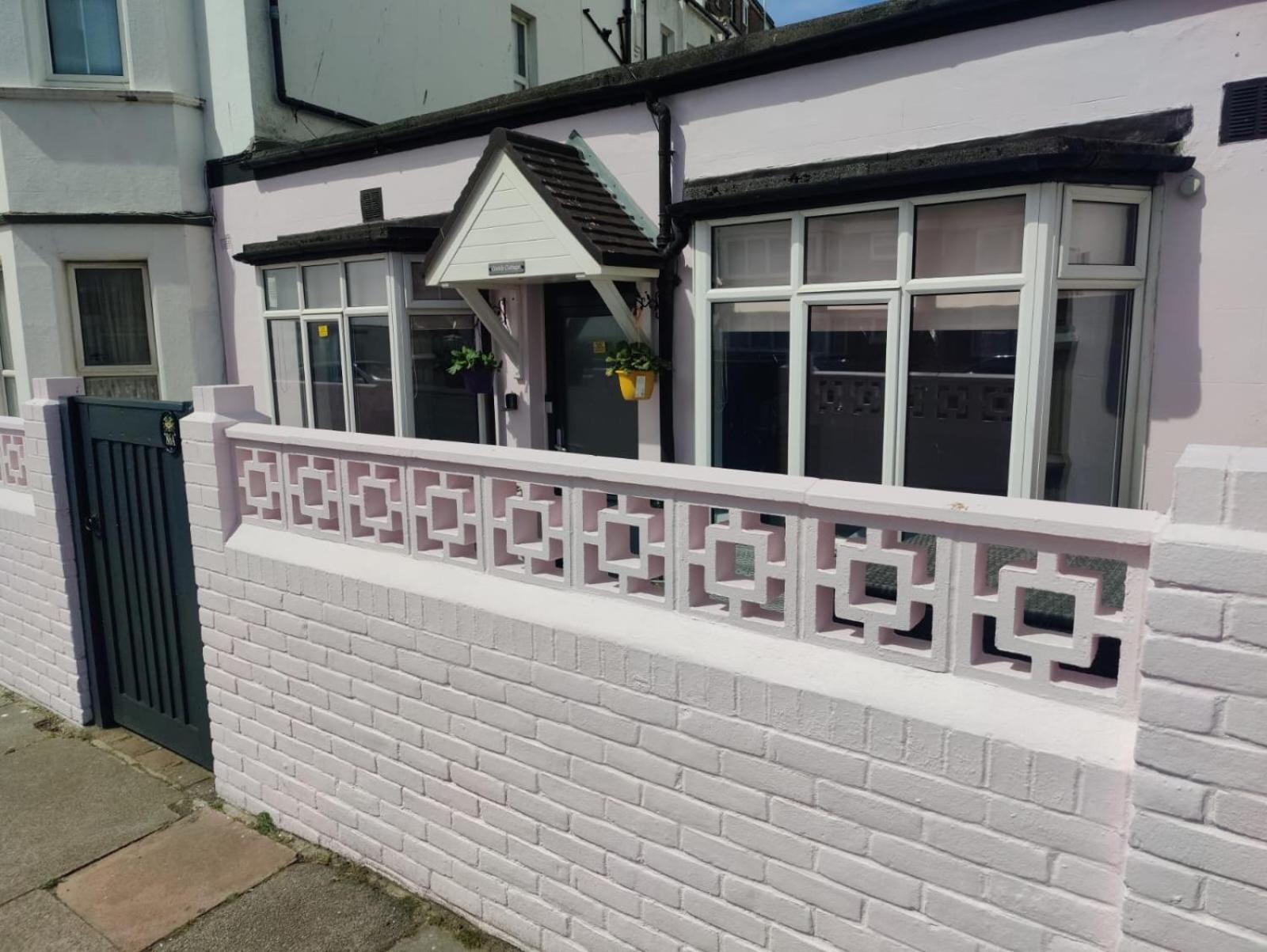 Bexhill Beautiful Sea Front Bungalow Exterior foto